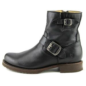 Frye Veronica 6” Shortie